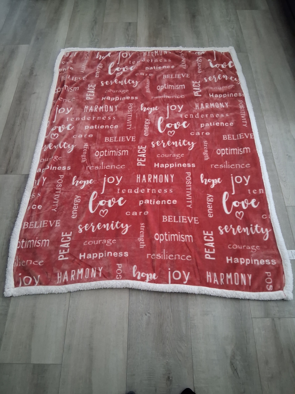 Cozy Red 'Love & Serenity' Sherpa Throw Blanket